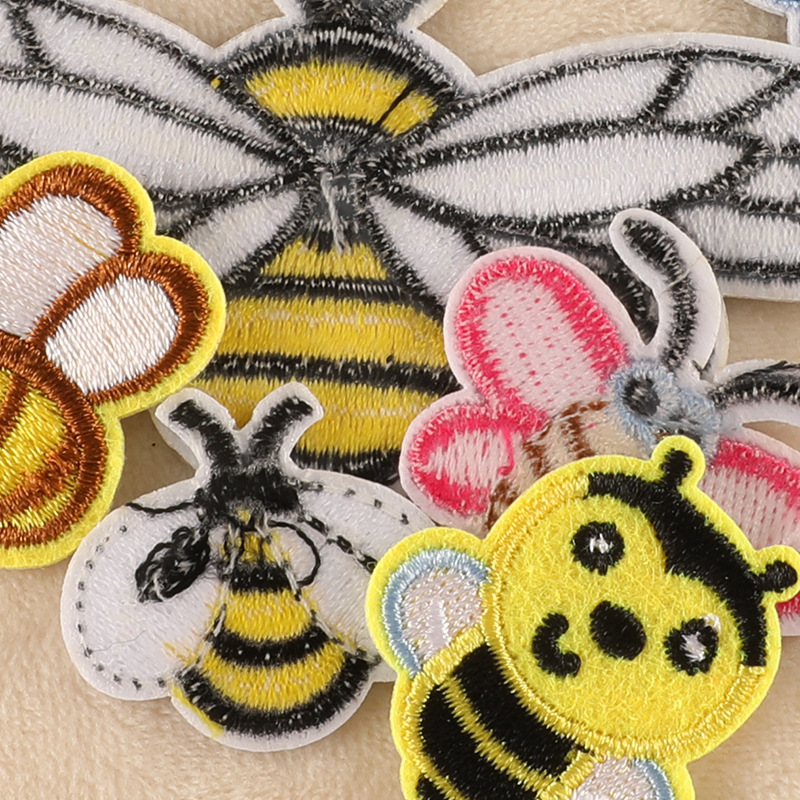 17pcs Lot Bee Iron On Patches  - Streetwear Brand Stickers 评论和价格