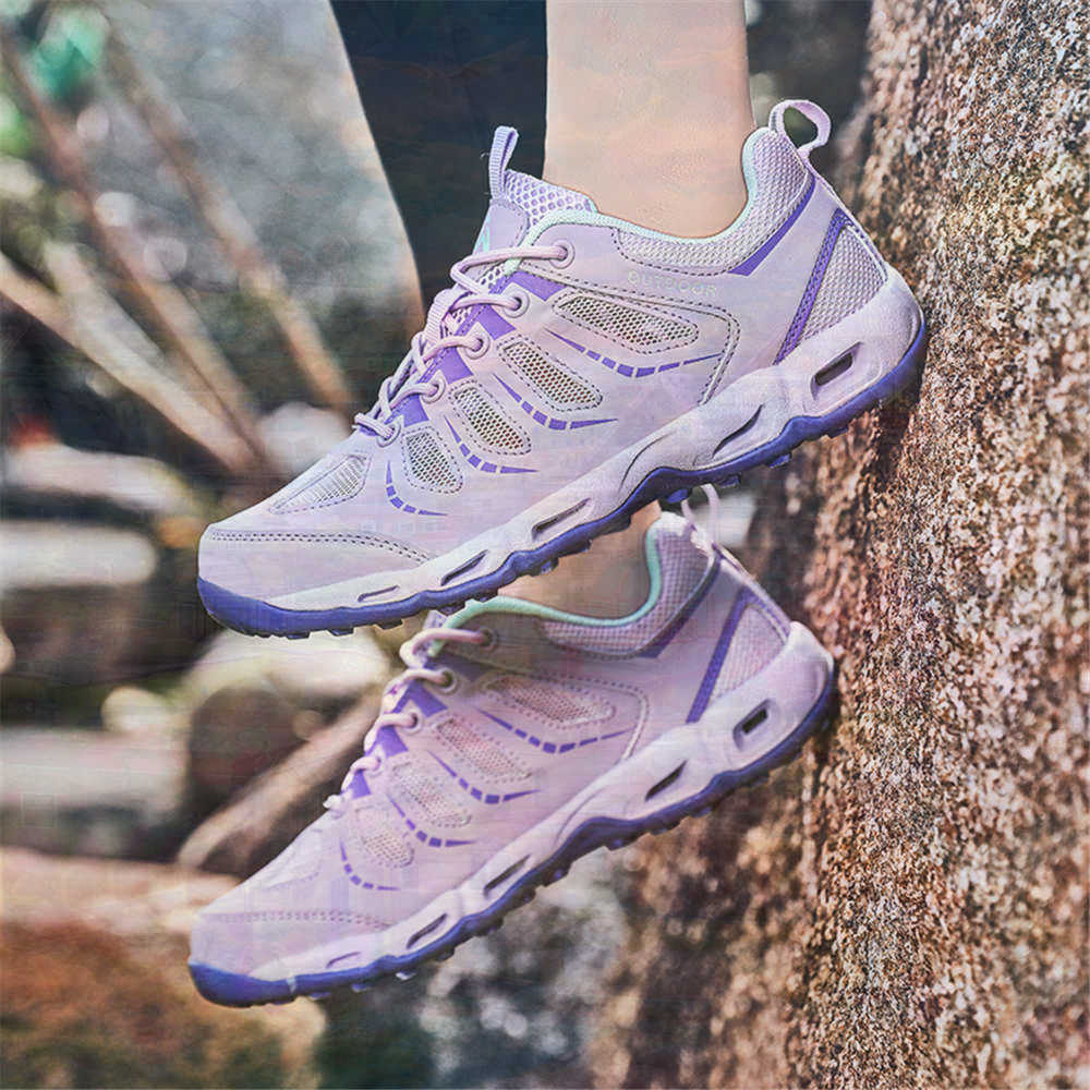 Sumer Round Tip Silver Sneaker - Streetwear Outfit Brand 评论和价格